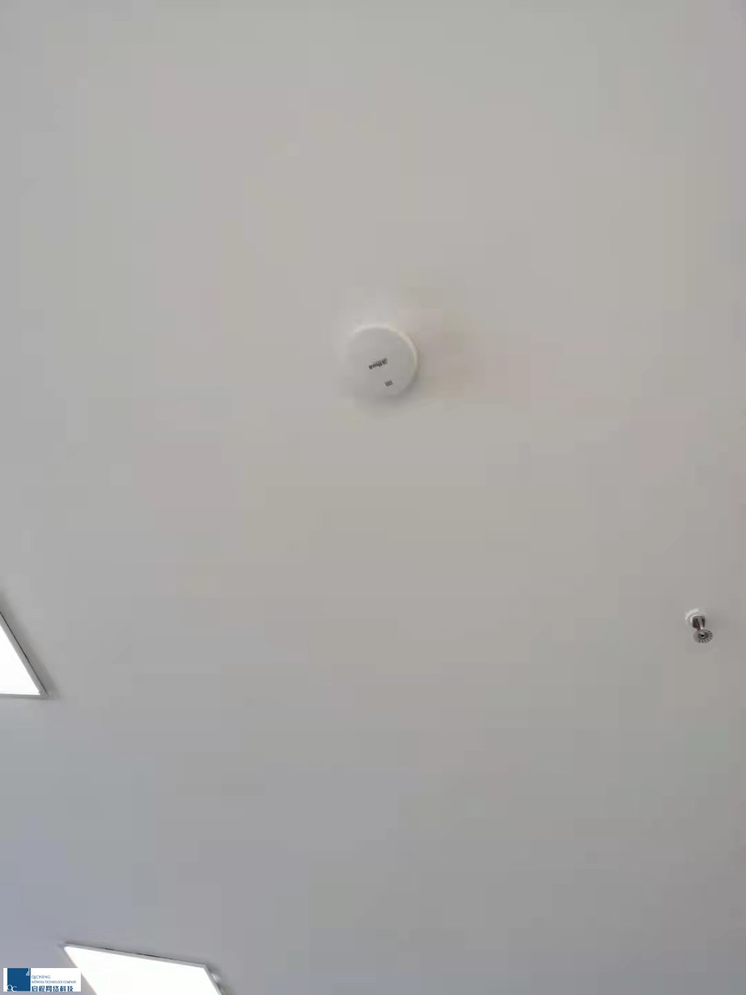 綠源電動車視頻監控及煙感報警器施工